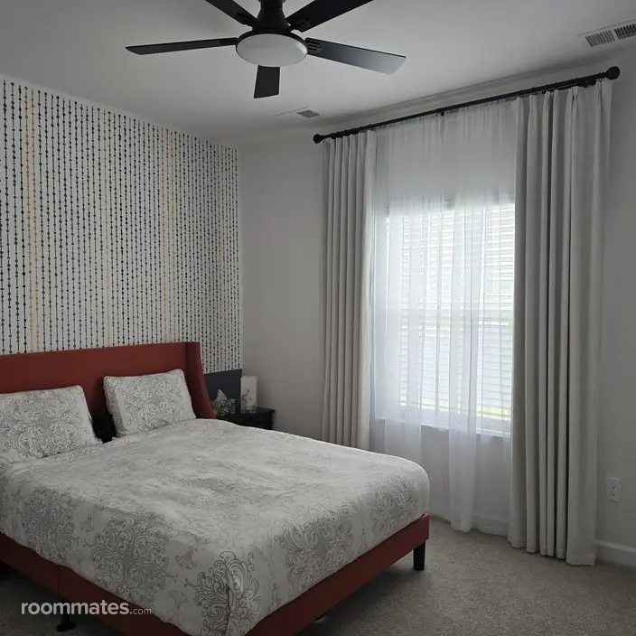 Room for rent in Longs, SC $800, house