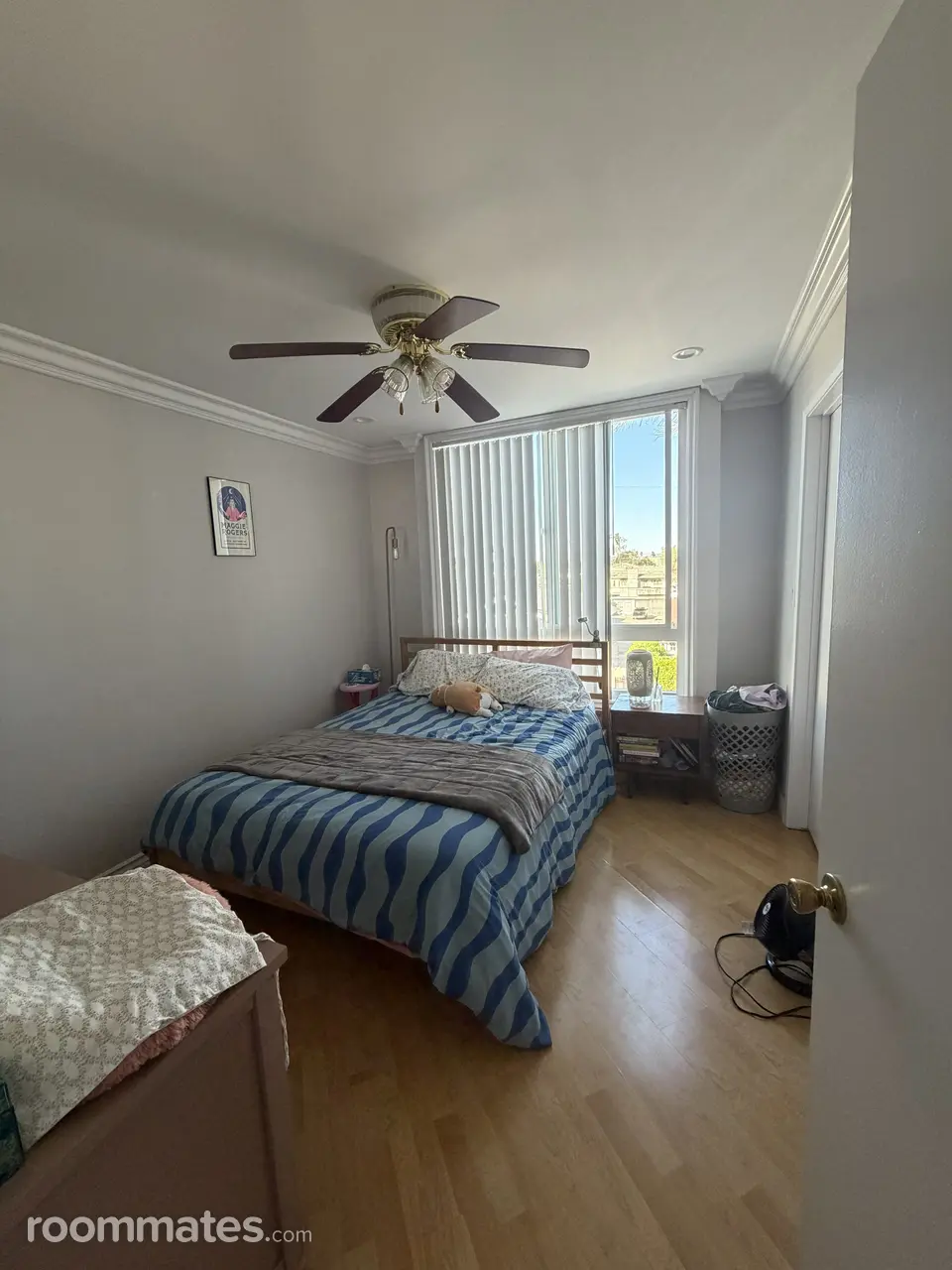 Profile photo 3 of 14