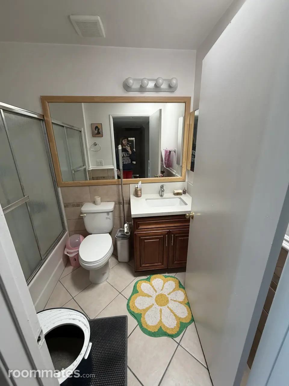 Profile photo 4 of 14