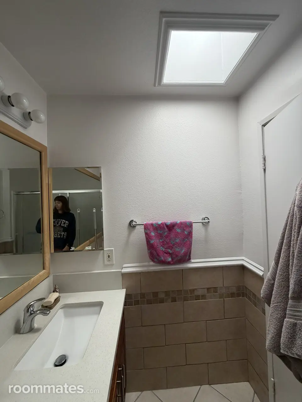 Profile photo 5 of 14