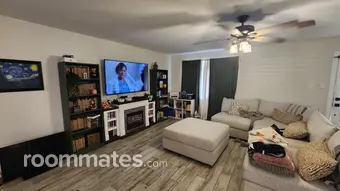 Room for rent in Phoenix, AZ $950, house