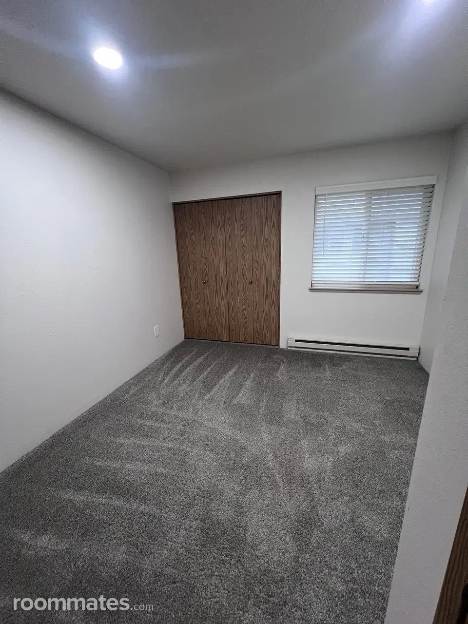 Profile photo 3 of 9