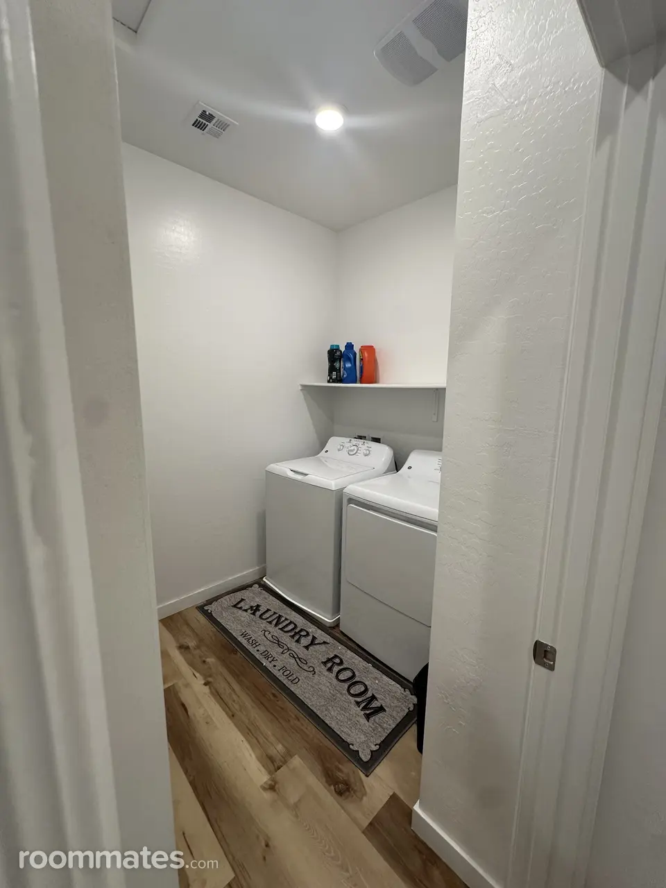 Profile photo 10 of 21