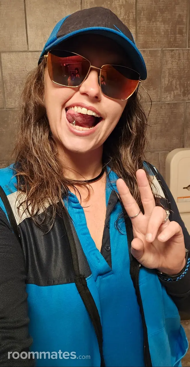 Profile photo 1 of 1