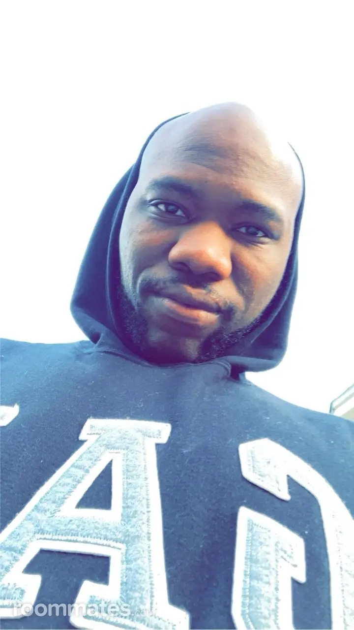 Profile photo 1 of 1