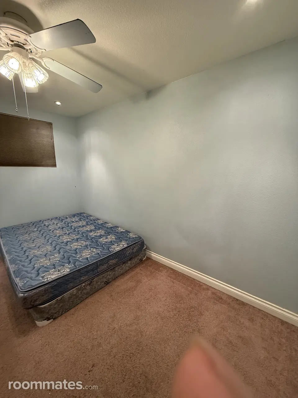 Profile photo 5 of 9