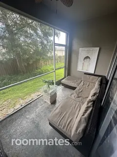 Room for rent in Pinellas Park, FL $1000, townhouse