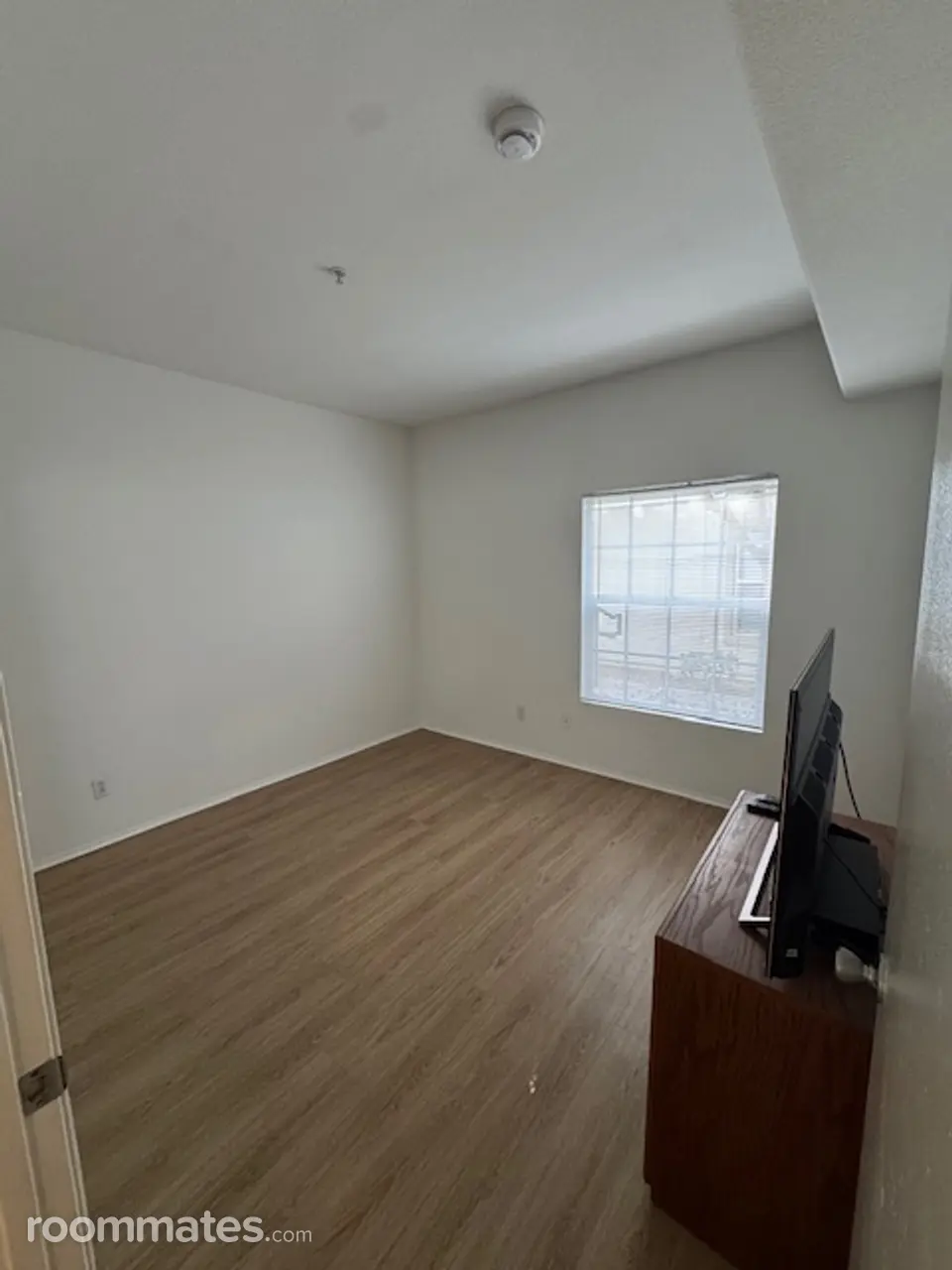 Profile photo 1 of 12