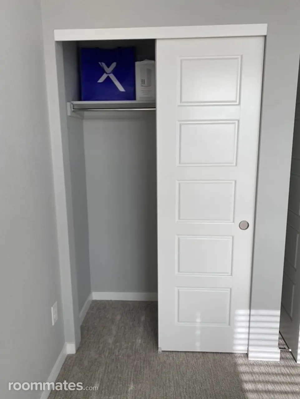 Profile photo 3 of 8