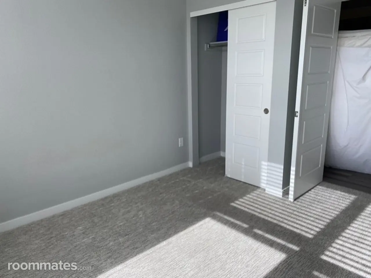 Profile photo 4 of 8