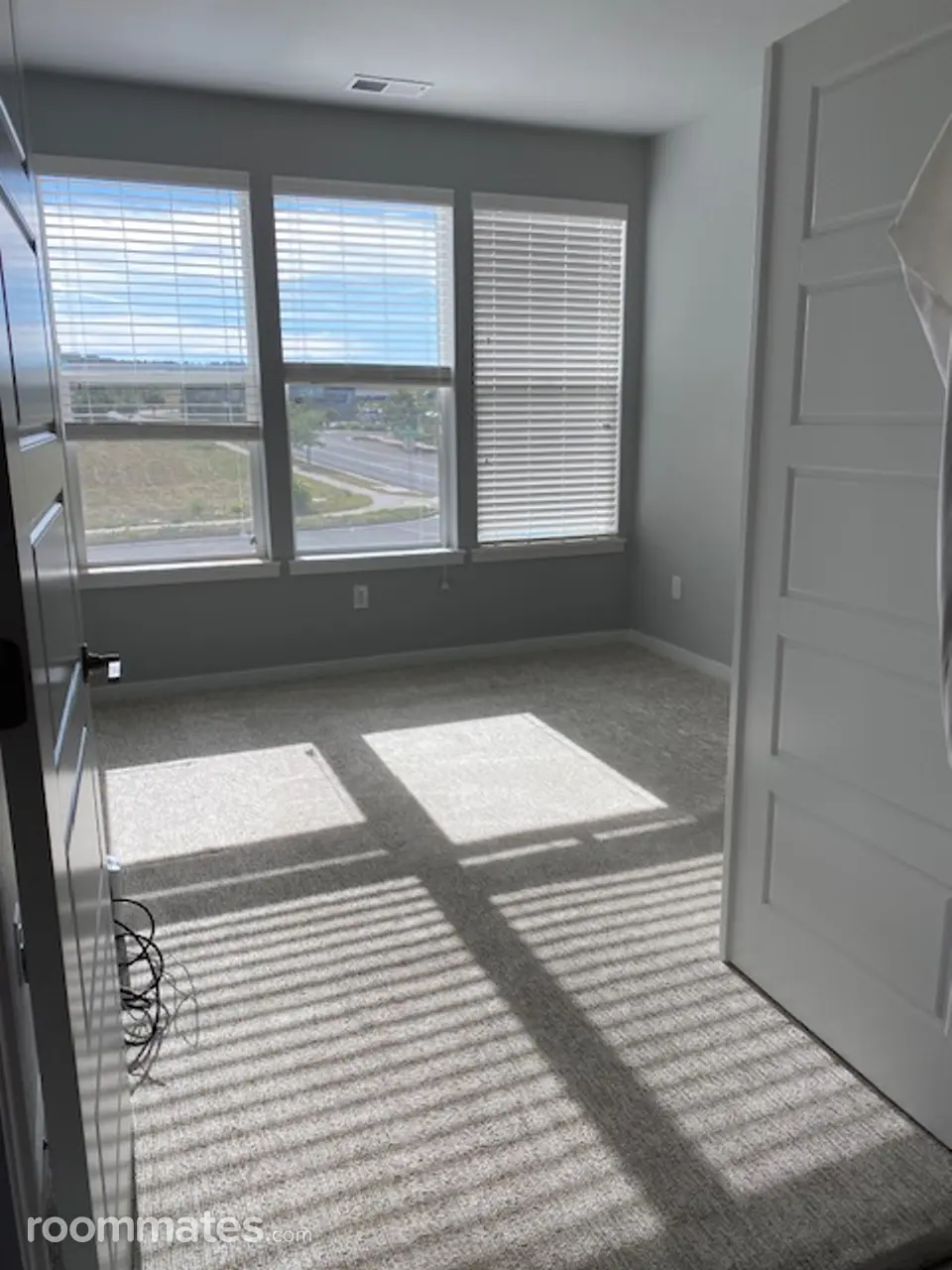 Profile photo 7 of 8