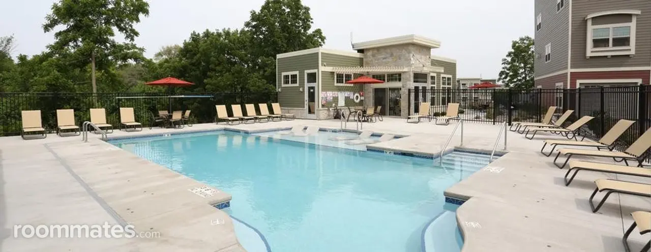 Profile photo 2 of 5