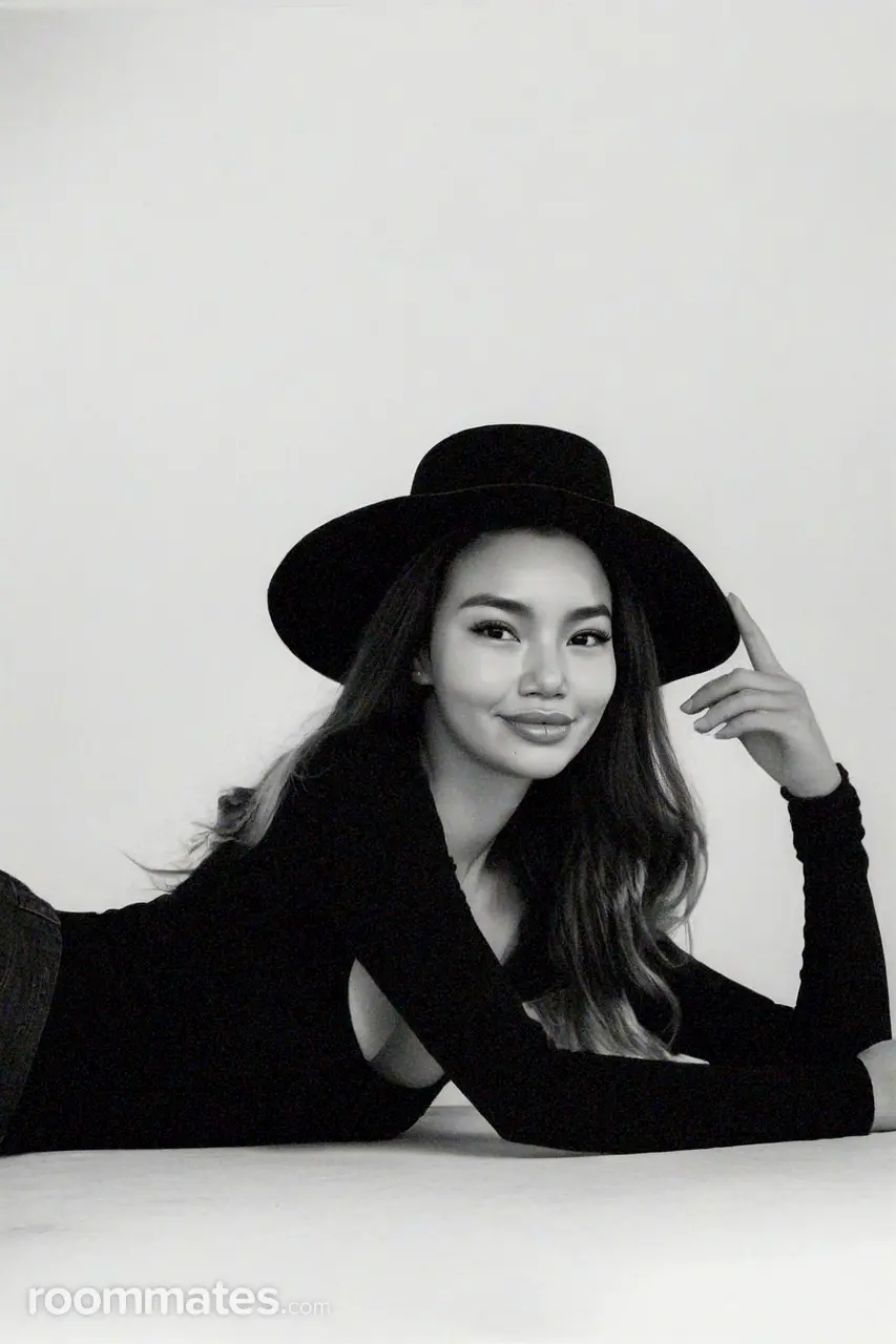 Profile photo 1 of 1