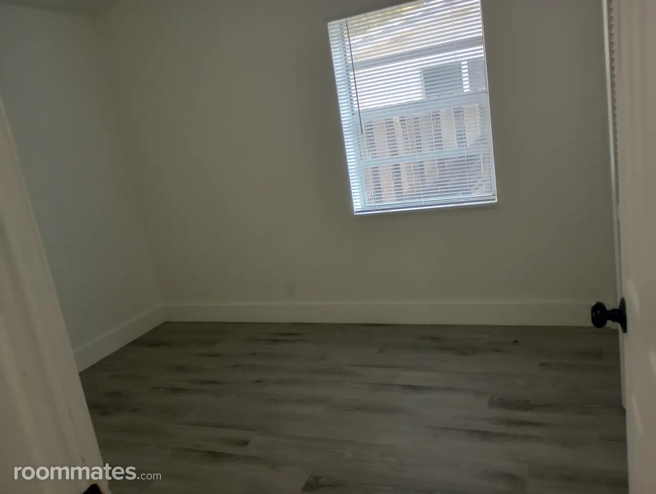 Profile photo 4 of 7