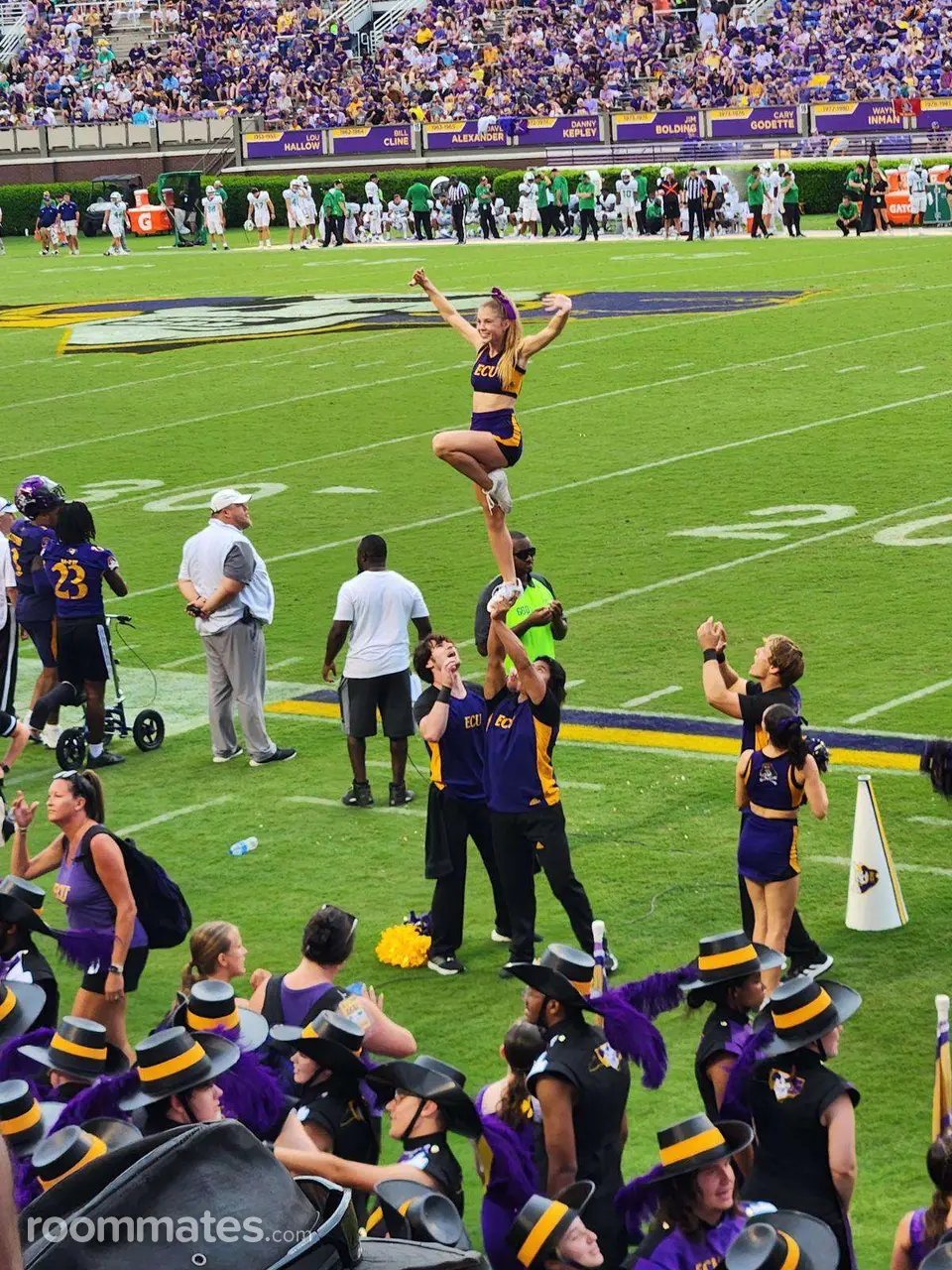 Profile photo 7 of 7