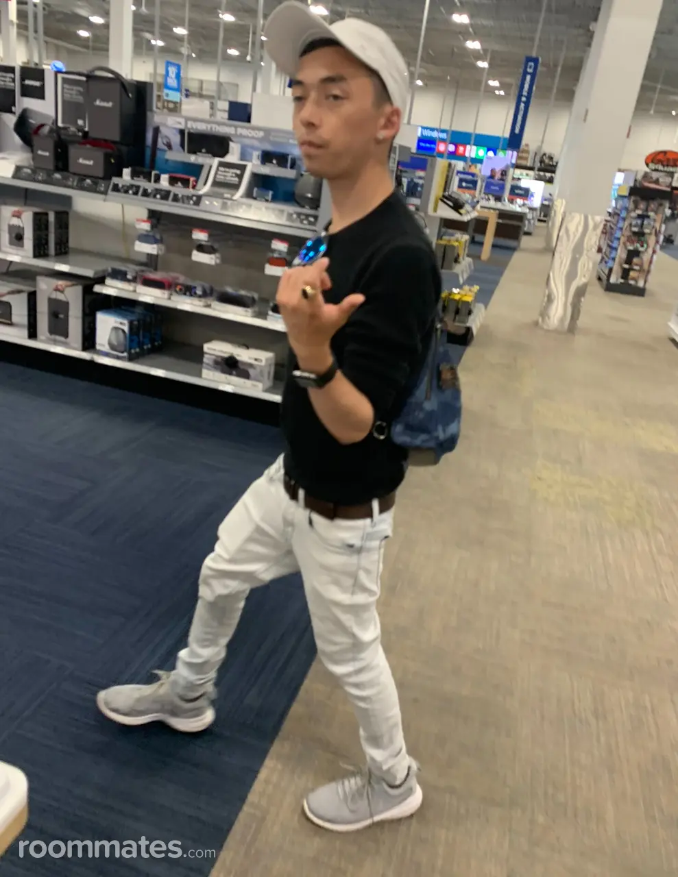 Profile photo 7 of 10