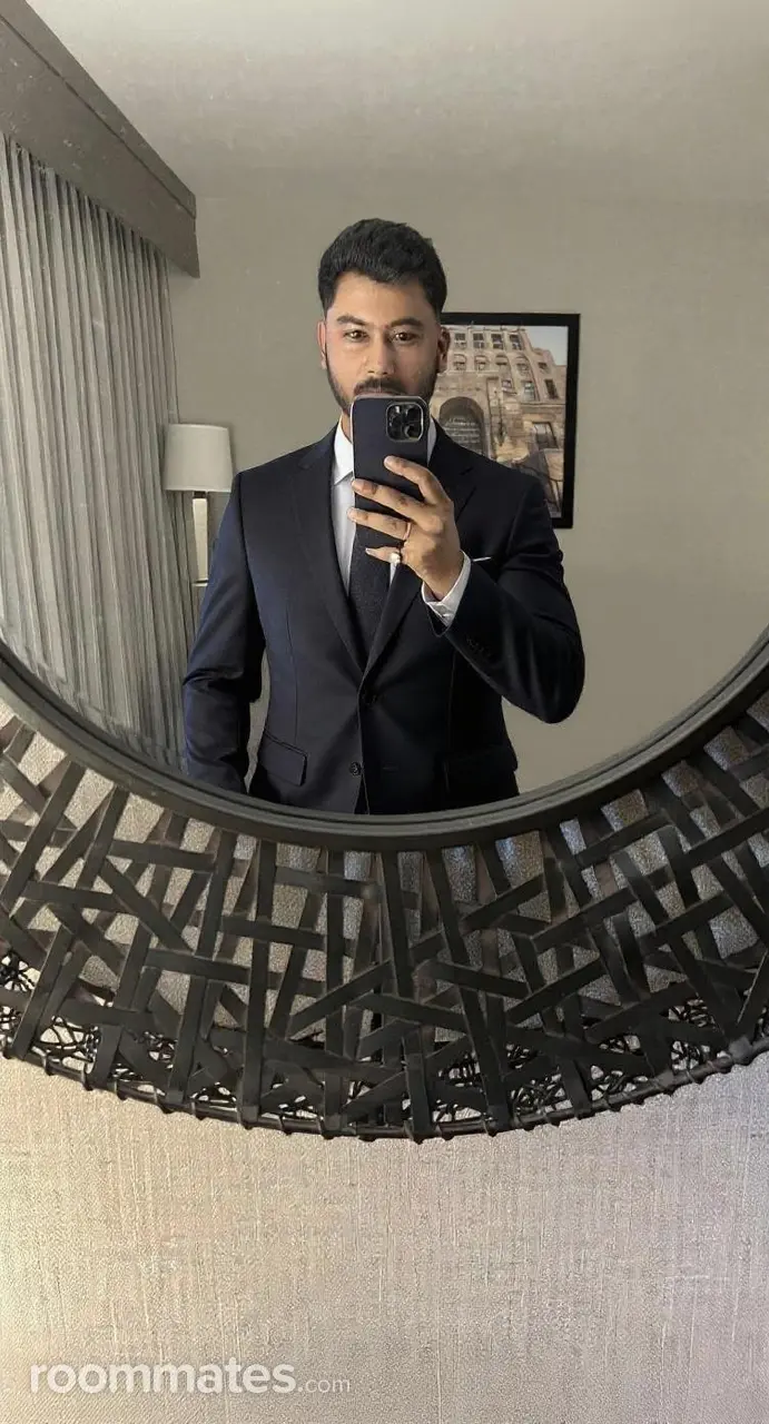 Profile photo 13 of 13