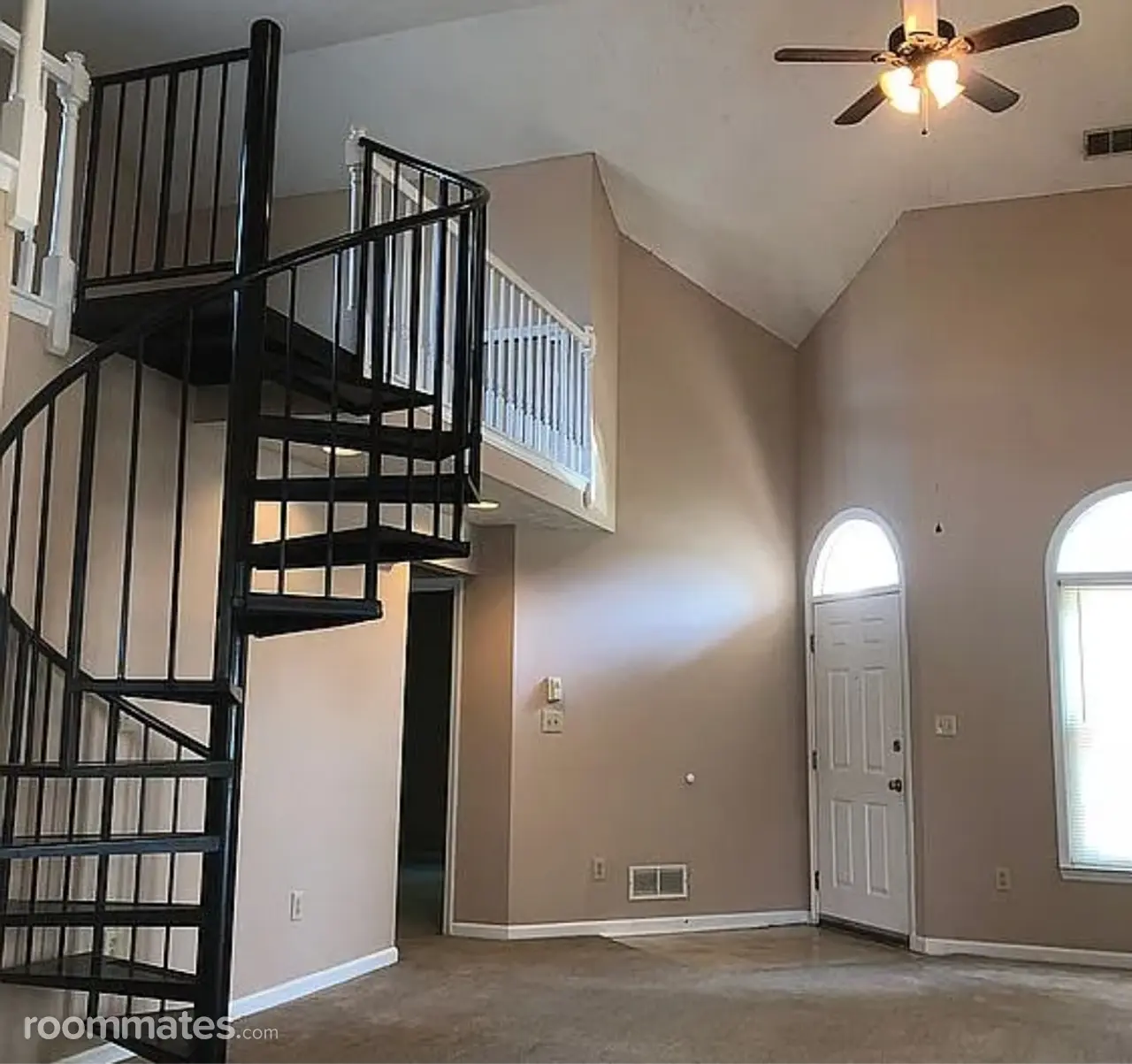 Profile photo 4 of 6