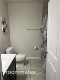 Room for rent in Land O'Lakes, FL $1100, house