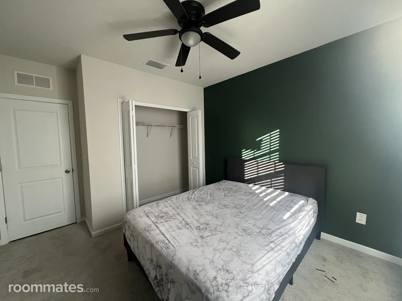 Profile photo 6 of 7