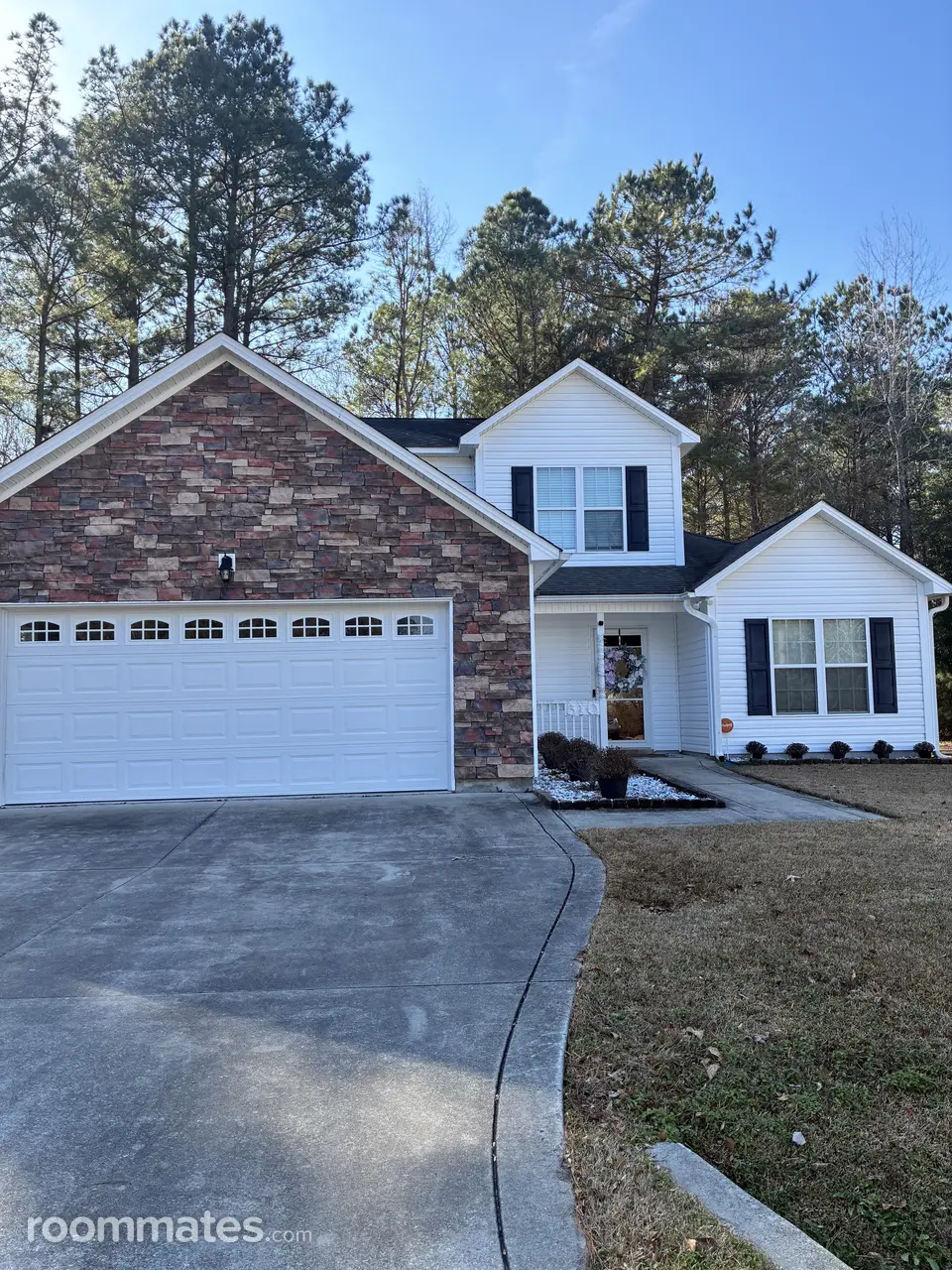 Profile photo 3 of 4