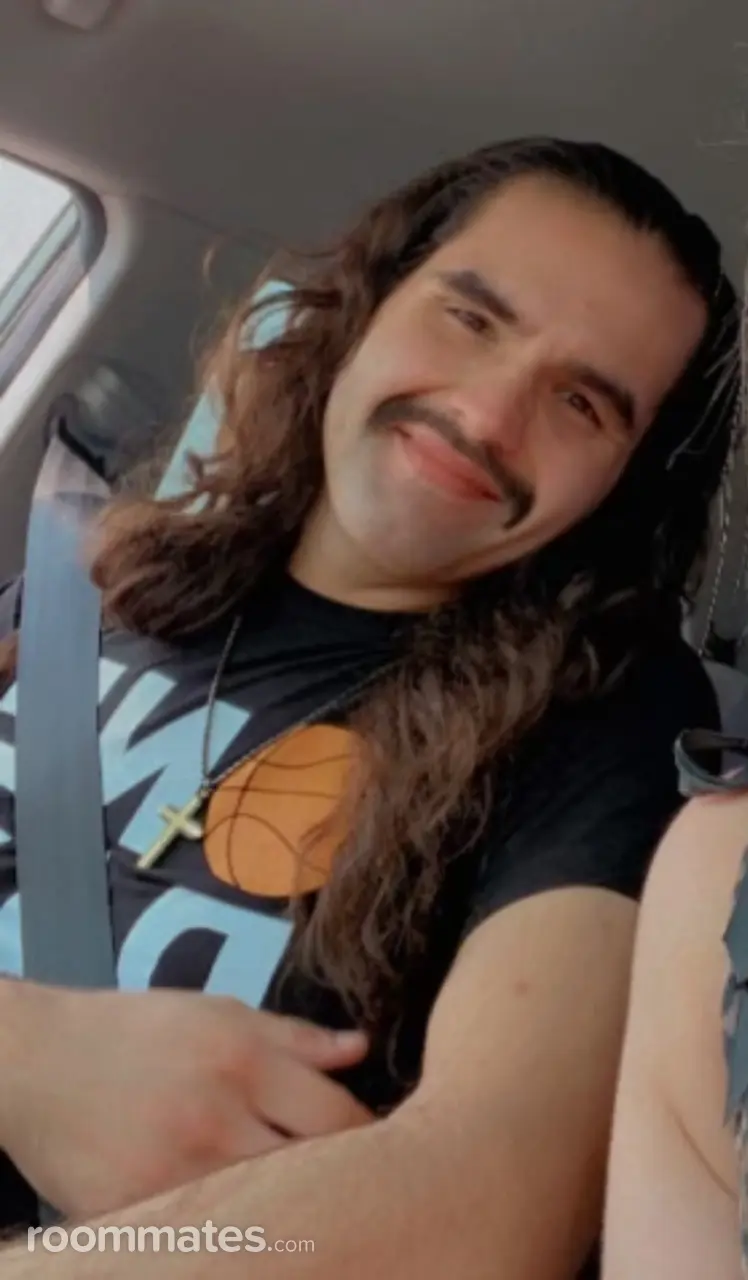 Profile photo 9 of 10