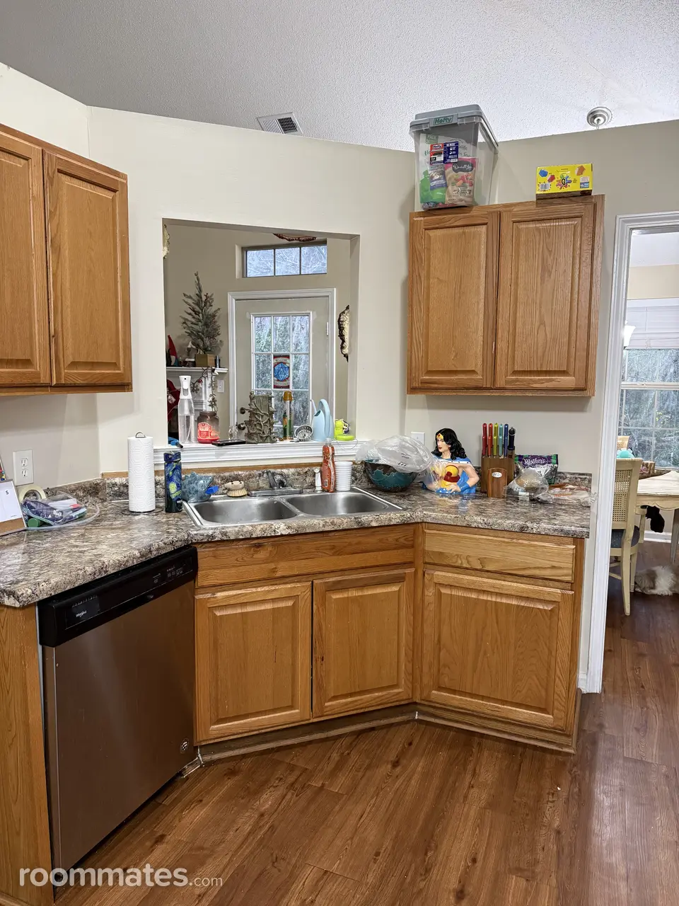 Profile photo 9 of 18