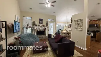 Room for rent in Savannah, GA $800, house