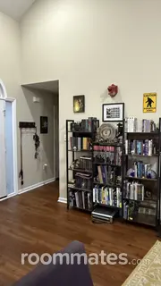 Room for rent in Savannah, GA $800, house