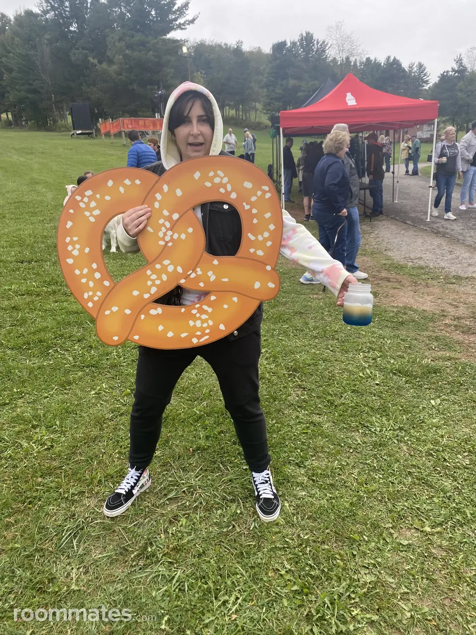 Profile photo 12 of 18