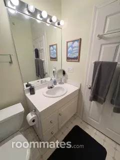 Room for rent in Methuen, MA $1000, condo