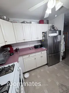 Room for rent in Methuen, MA $1000, condo
