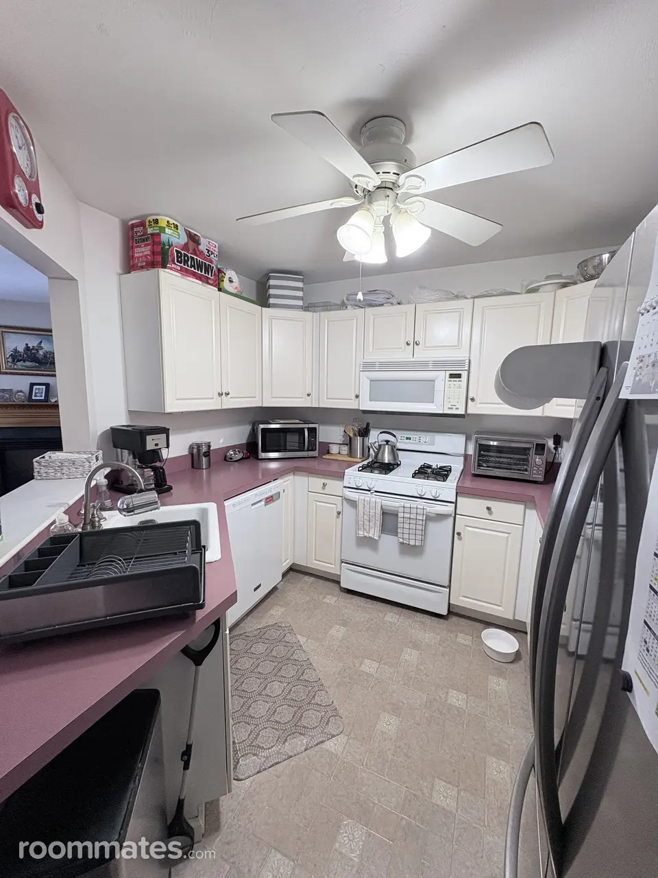 Profile photo 8 of 13