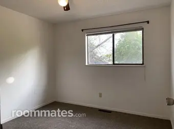 Room for rent in Fort Collins, CO $950, house