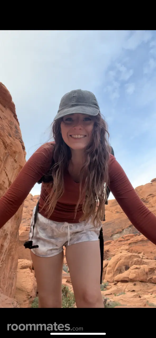 Profile photo 8 of 8