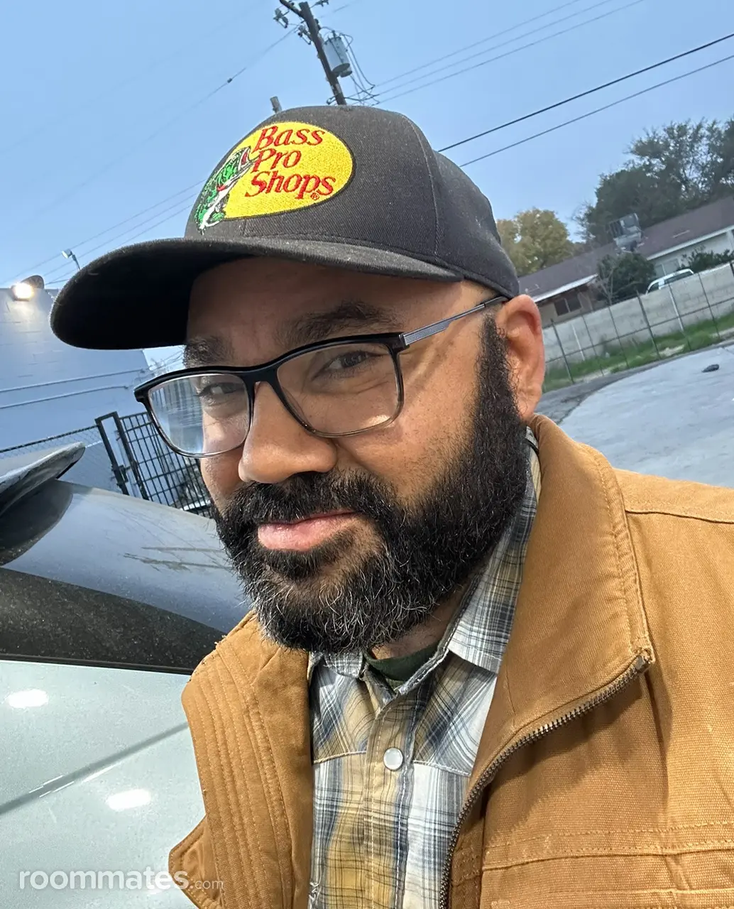 Profile photo 1 of 2