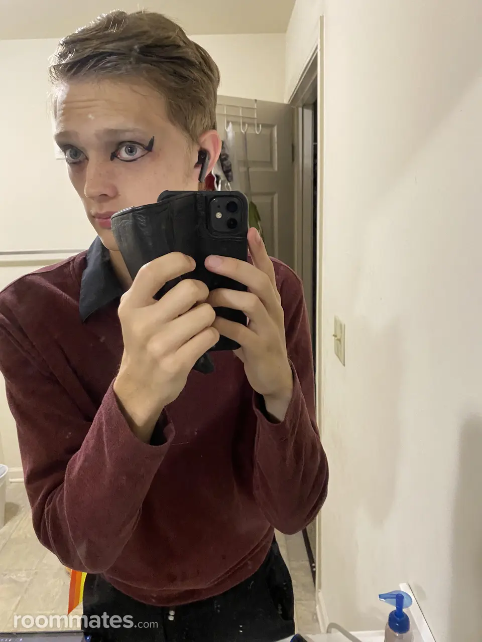 Profile photo 1 of 1