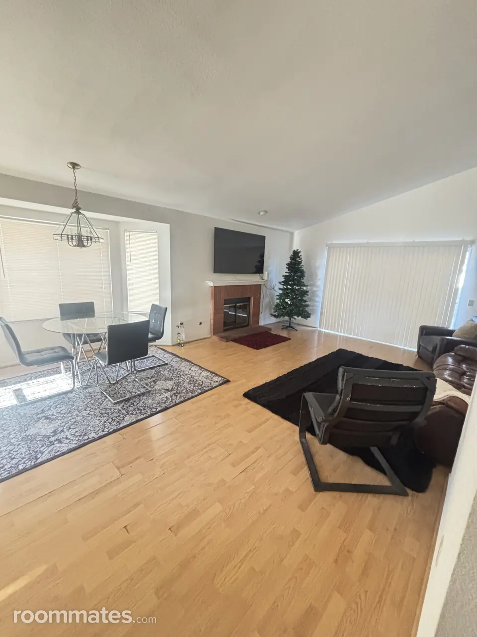 Profile photo 2 of 6