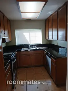 Room for rent in Escondido, CA $1000, house