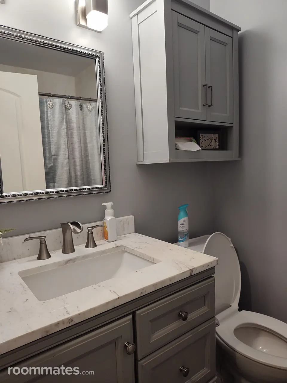 Profile photo 8 of 9