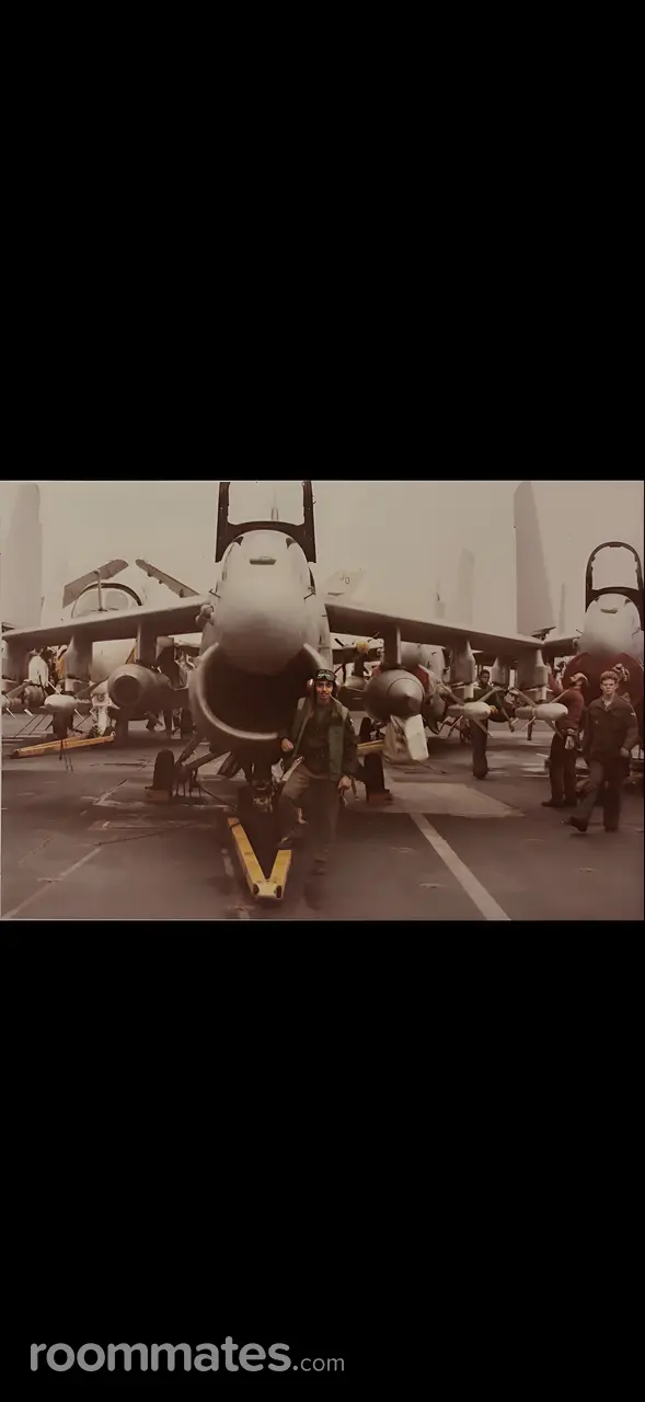 Profile photo 6 of 10