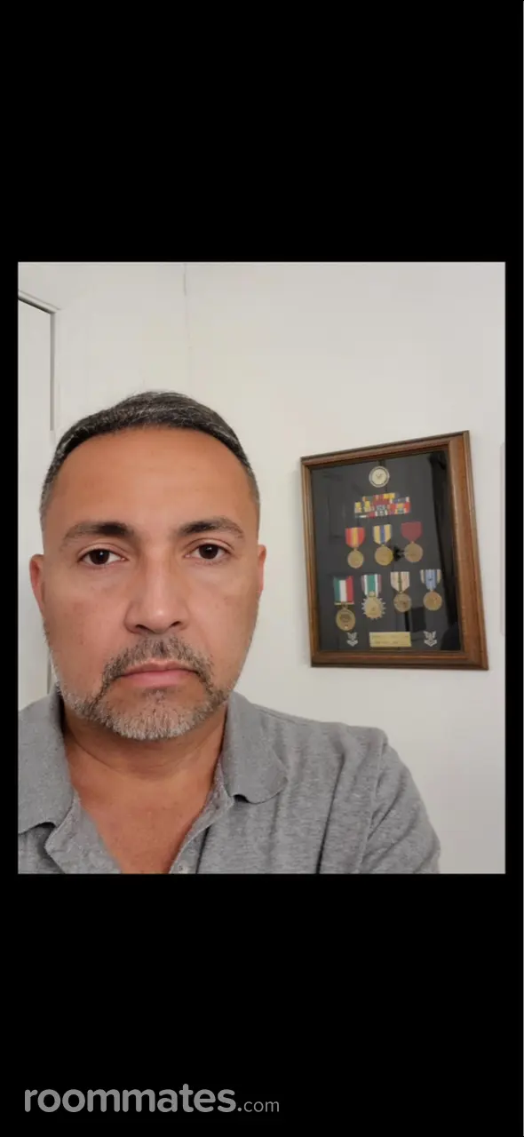 Profile photo 9 of 10