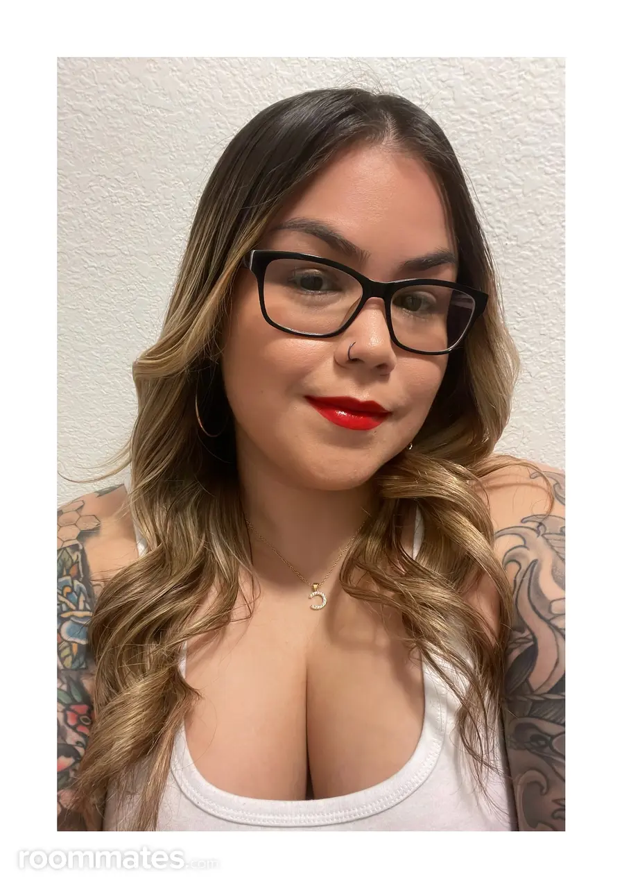 Profile photo 1 of 1