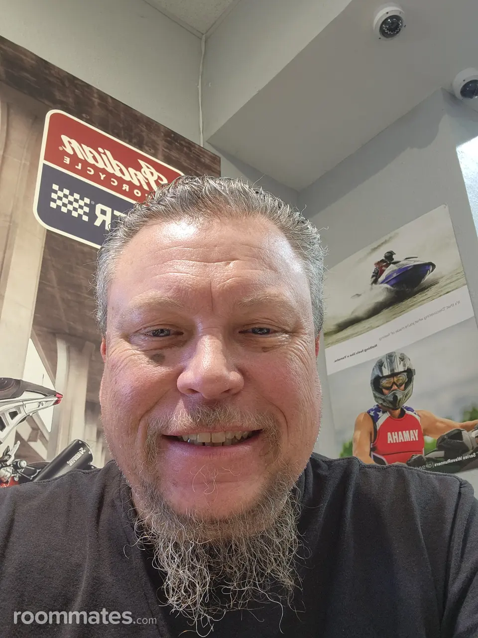 Profile photo 1 of 7