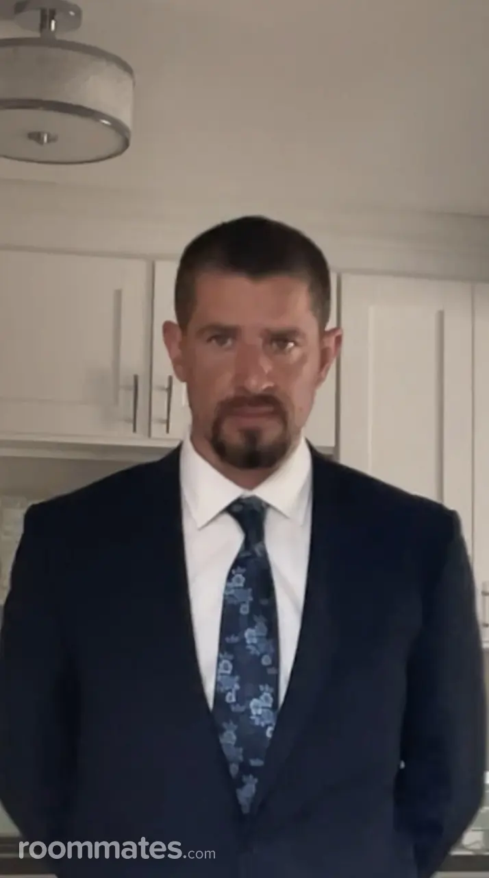 Profile photo 1 of 1