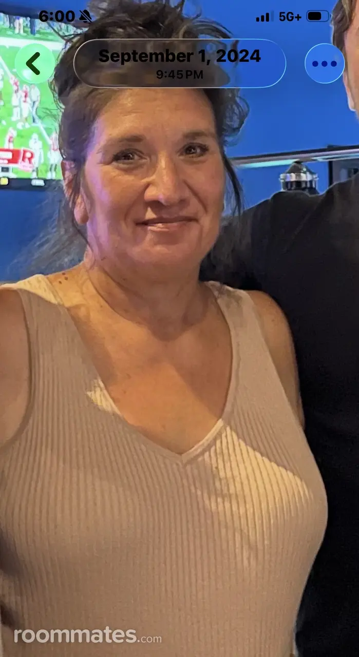 Profile photo 1 of 6