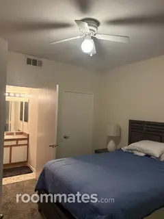Room for rent in Las Vegas, NV $850, condo