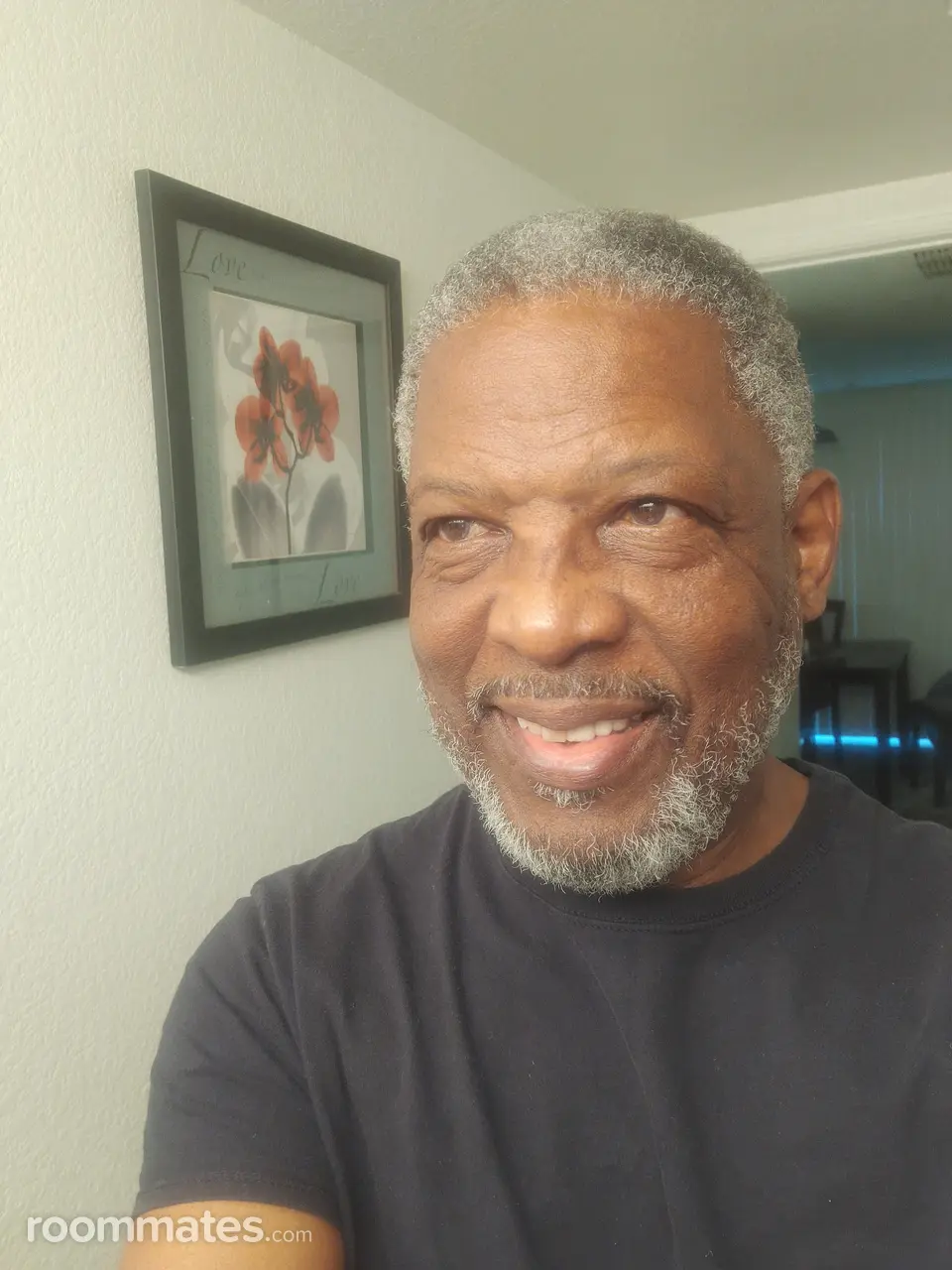 Profile photo 7 of 8