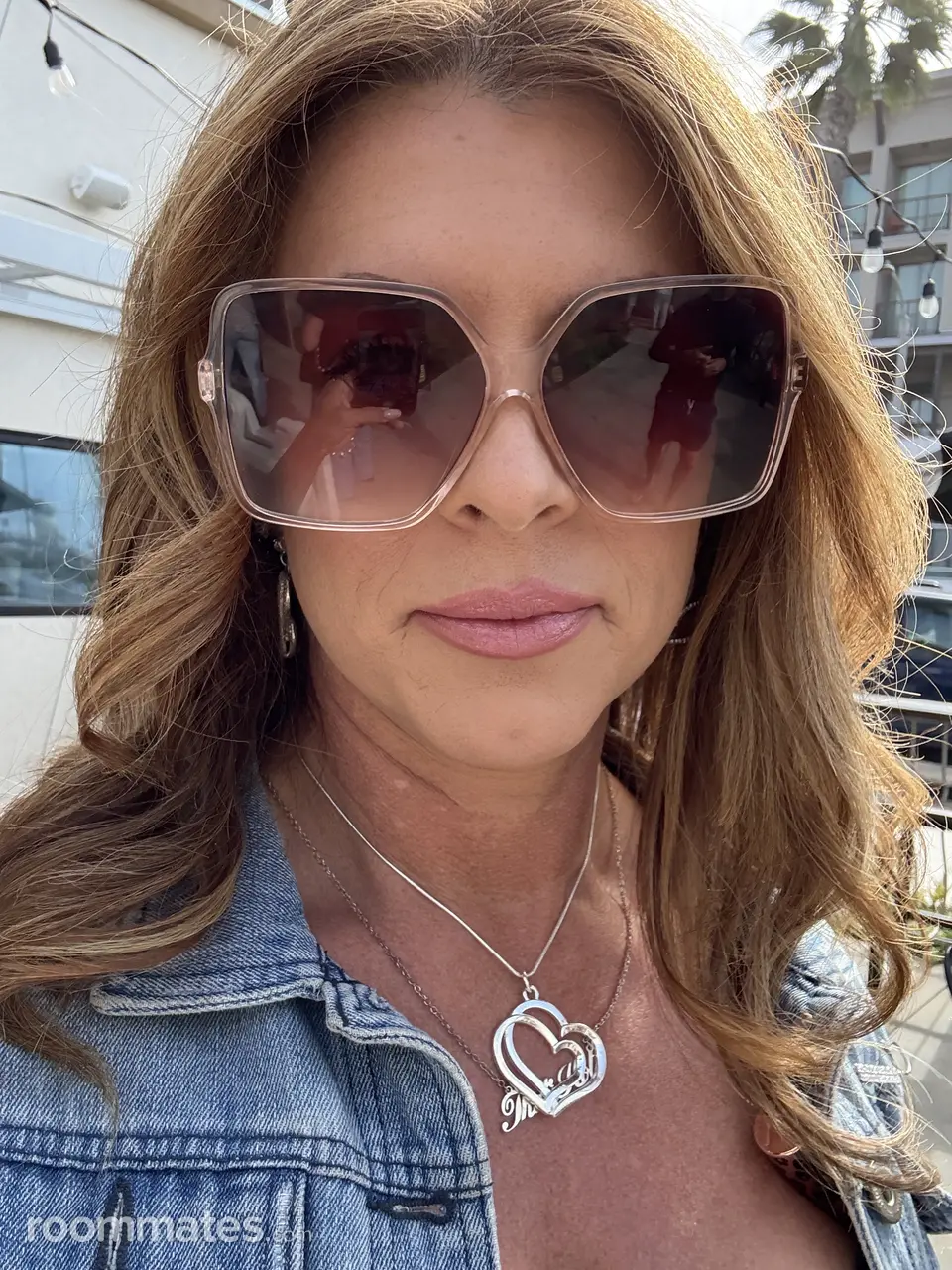 Profile photo 4 of 4