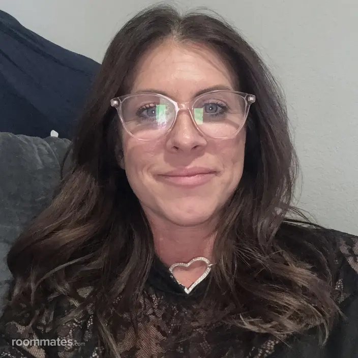 Roommate looking Las Vegas, NV, $1100